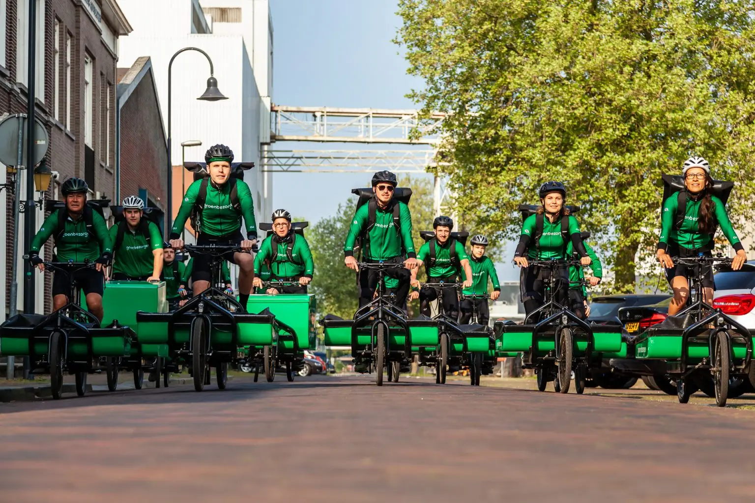 Groenbezorgen koeriers op fietsen